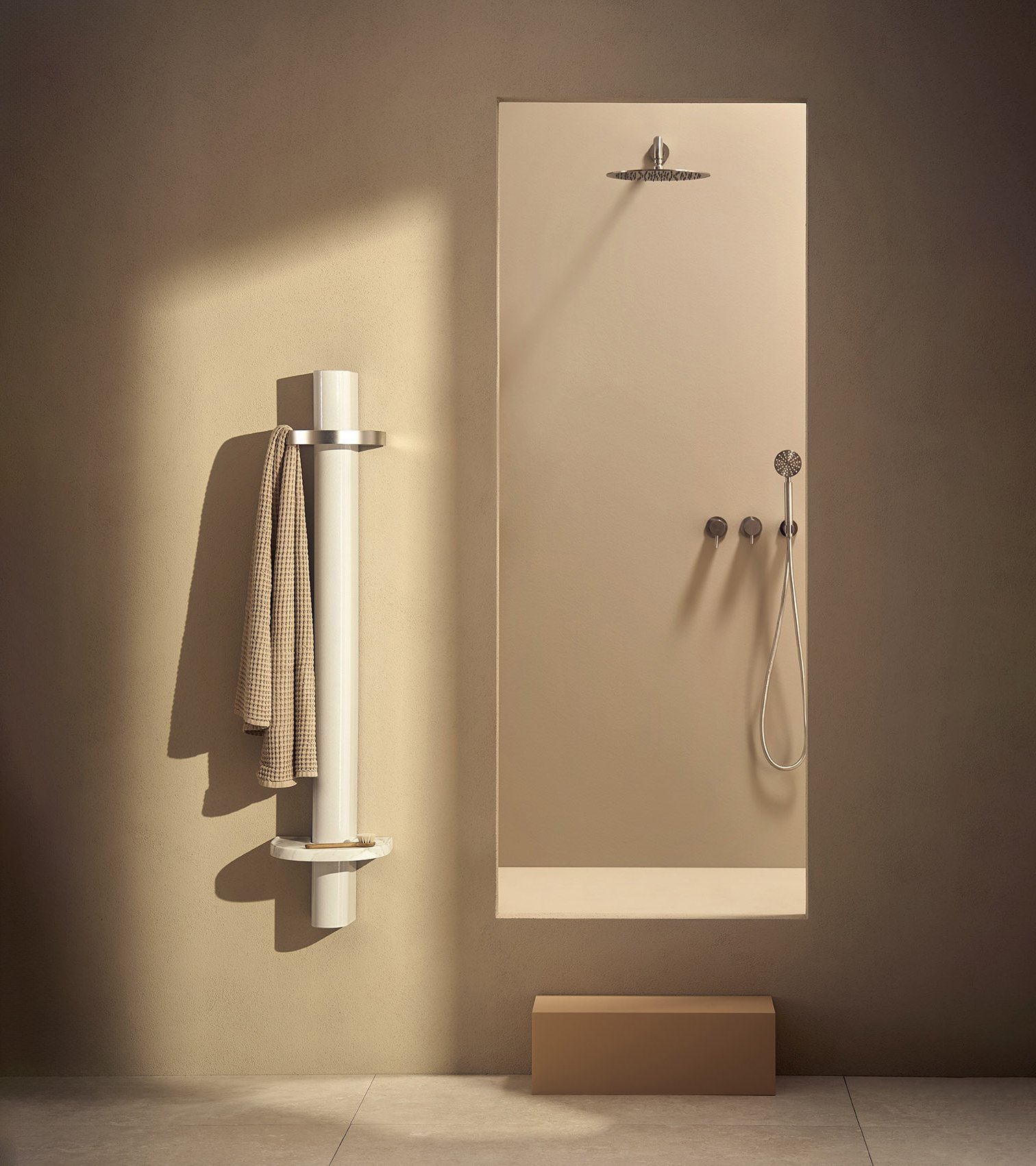 Tubes, Terre Designer radiato 140x26 cm