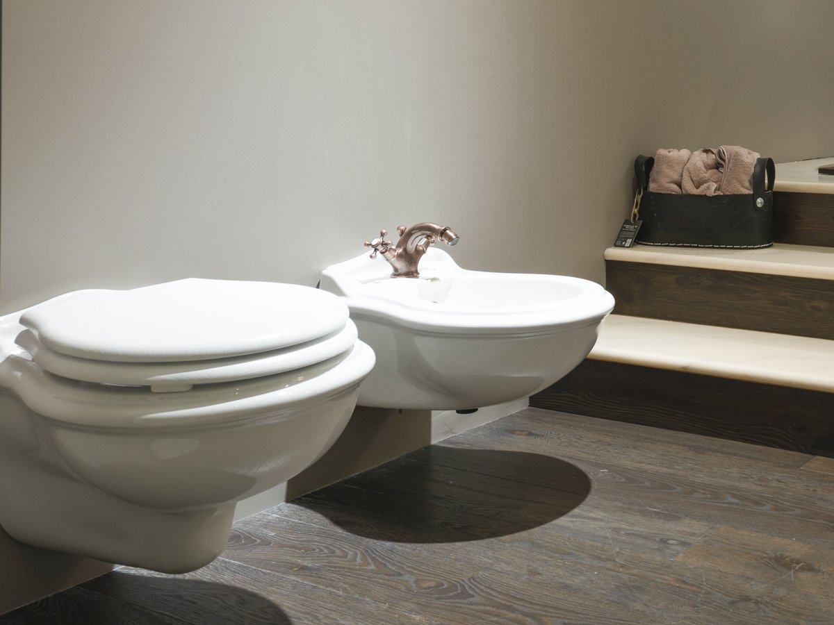 Park Avenue, Crown Coppia sanitari