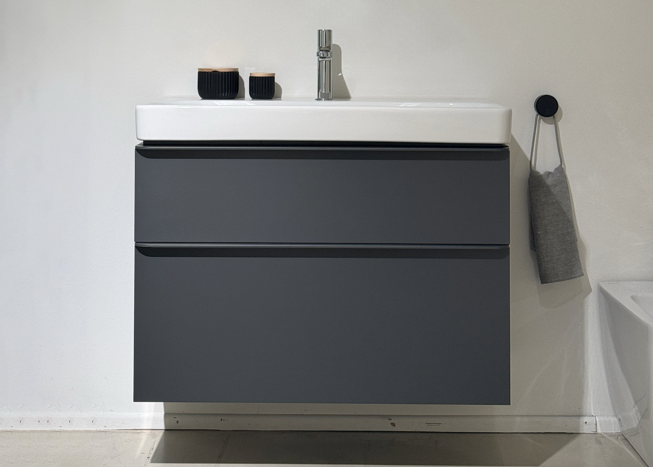 Geberit, Smyle Mobile portalavabo L 90 cm