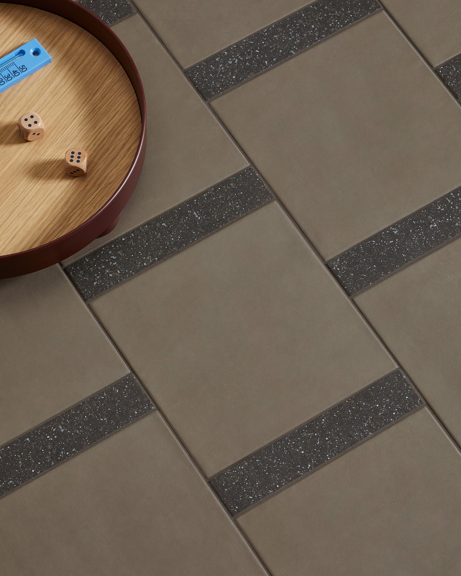 Mutina, Time