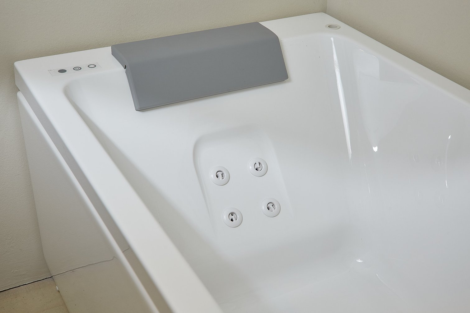 Jacuzzi, Sharp Vasca idromassaggio 170x75 cm