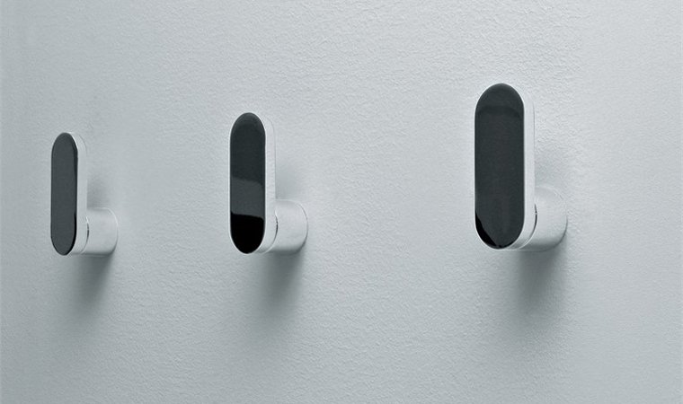 Flaminia, Two Hook
