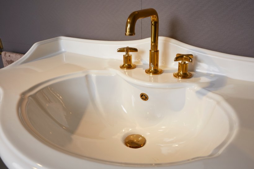 Park Avenue, Cross gruppo lavabo Ottone Naturale