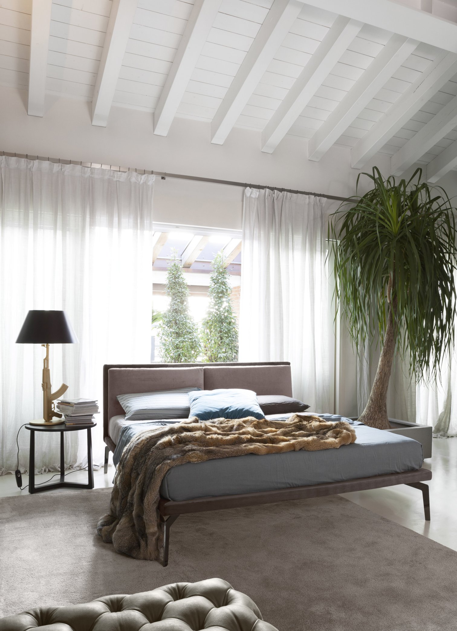 Flexteam, James B. Bed for mattress 180x200 cm