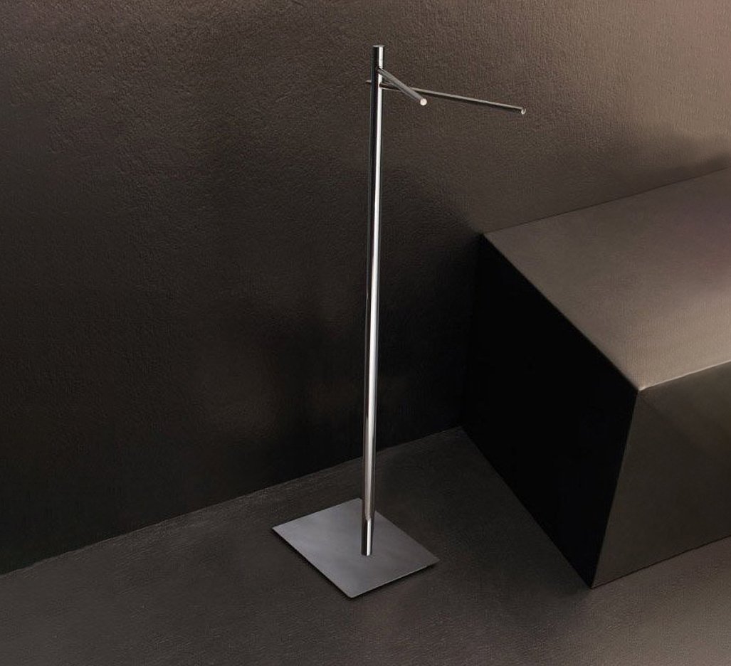OML, Glue Towel stand