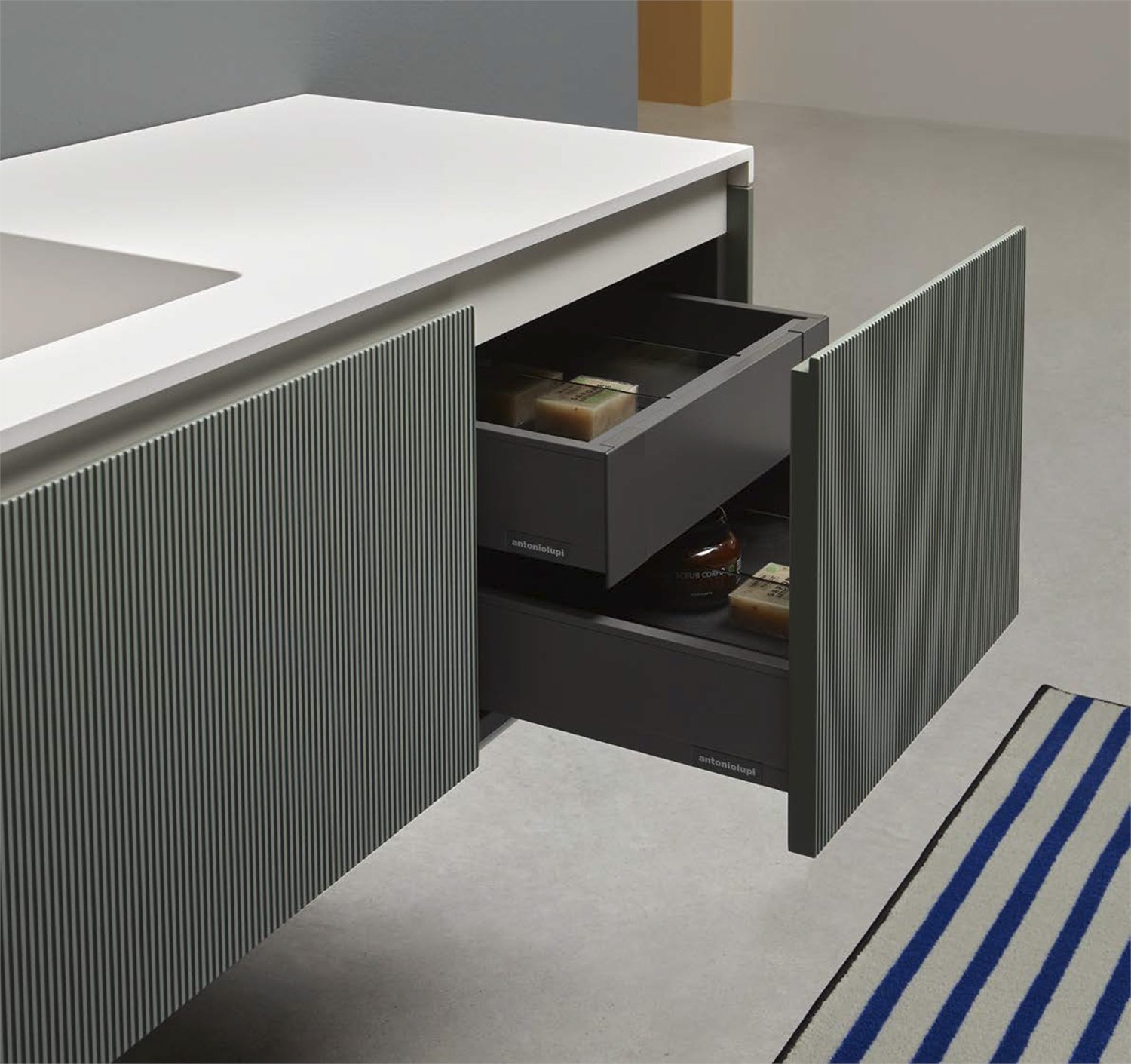 antoniolupi, Binario03 Mobile portalavabo 137x54 cm