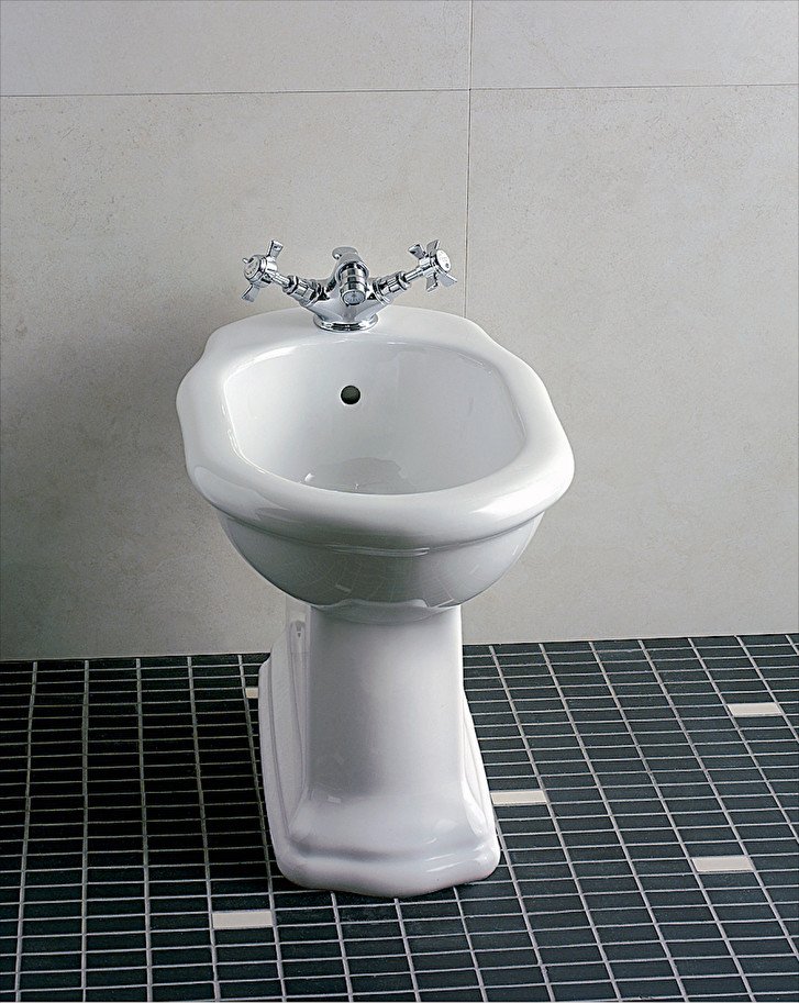 Devon&Devon, Etoile Bidet