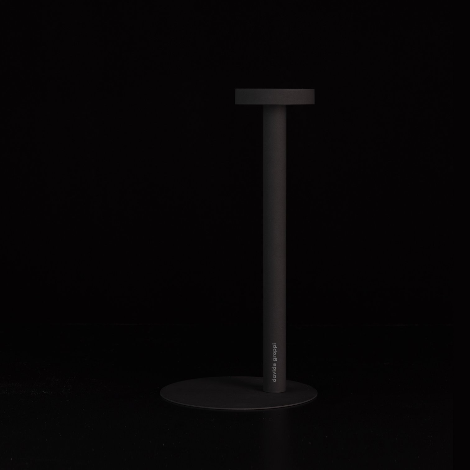 Davide Groppi, TeTaTeT Table lamp