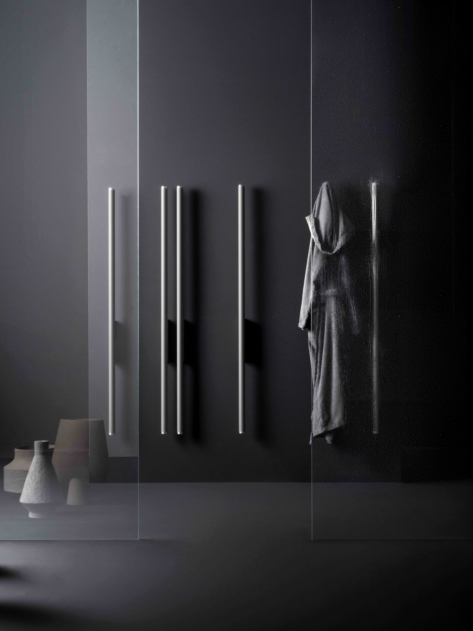 Antrax, Tina Electric towel warmer L.142 cm