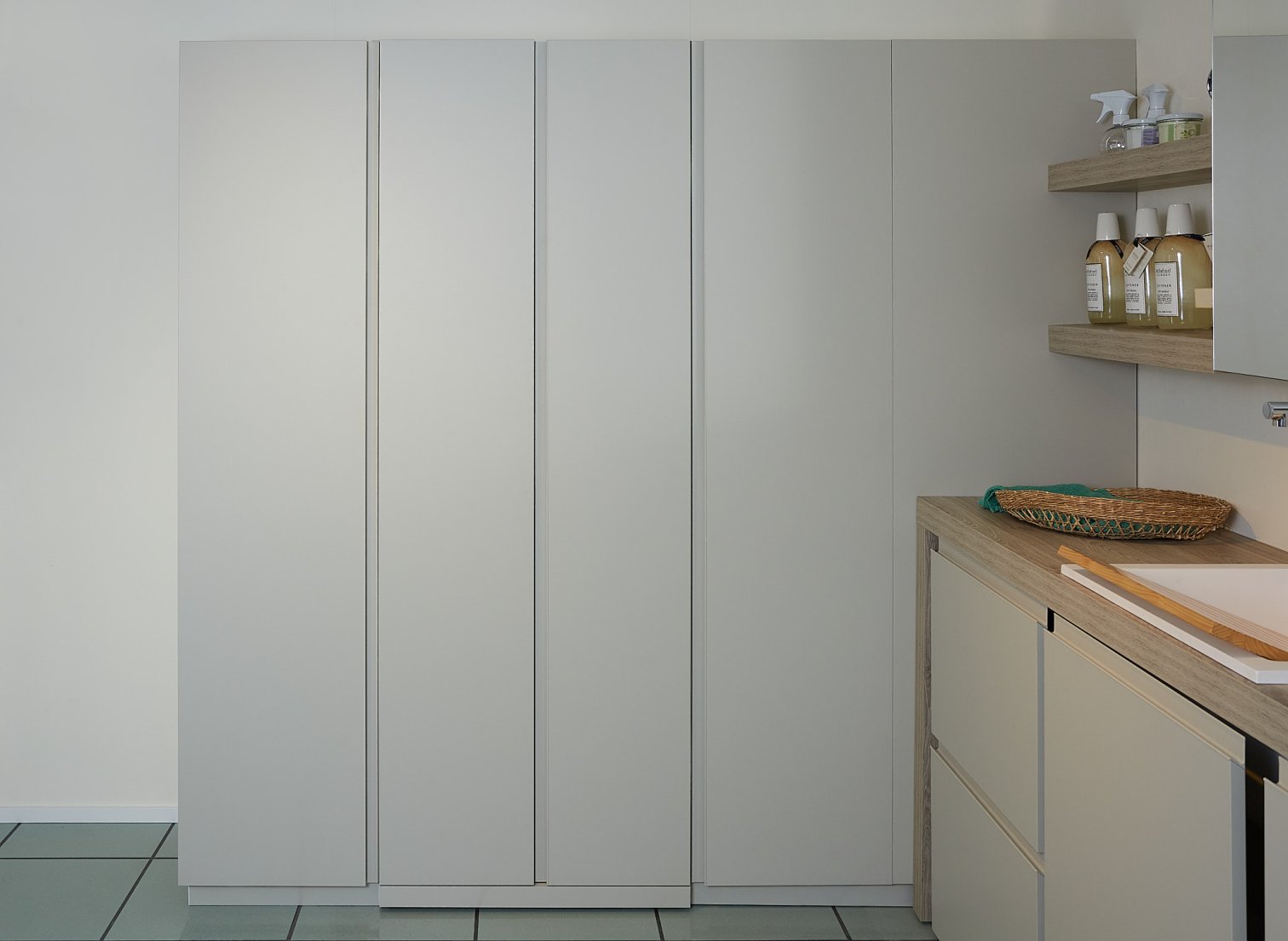 Idea, Spazio Time Mobile lavanderia