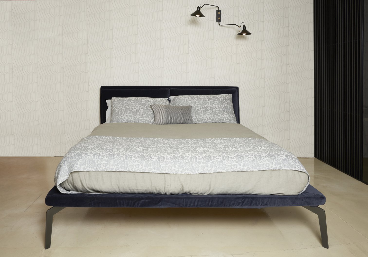 Flexteam, James B. Bed for mattress 180x200 cm