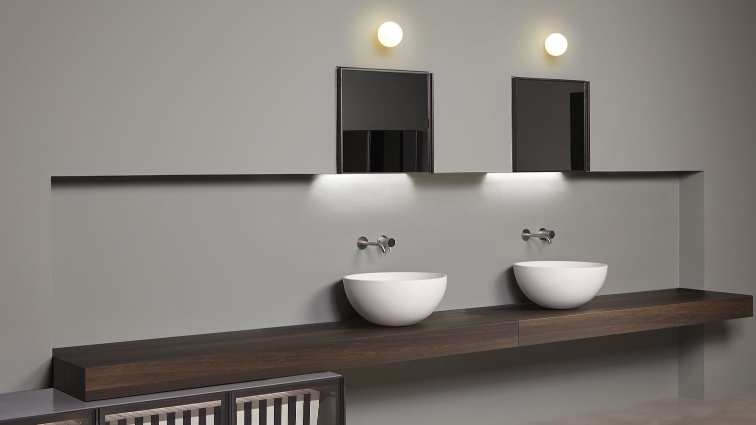 antoniolupi, Bespoke Specchio contenitore 54x50 cm