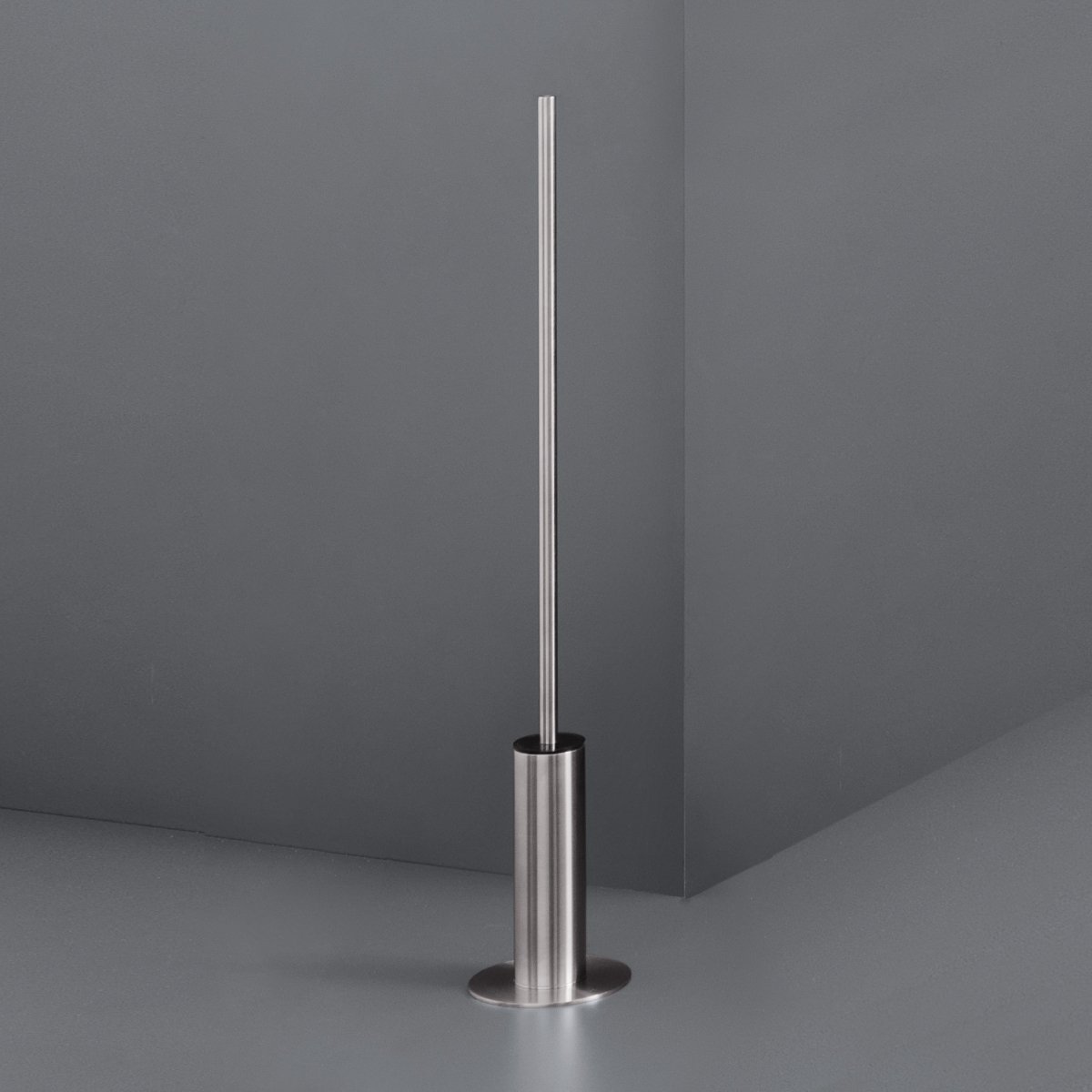 Cea, Giotto Toilet brush holder
