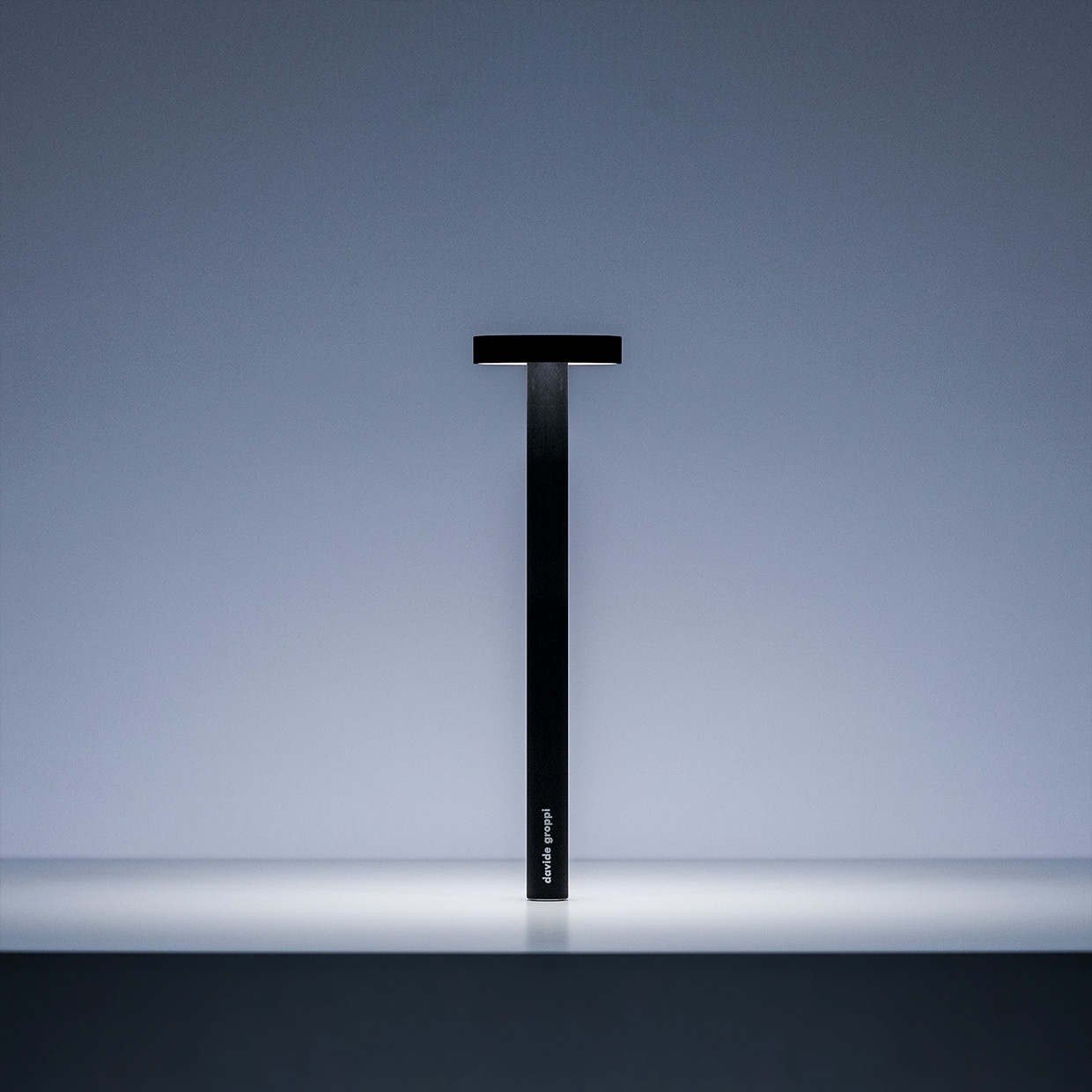 Davide Groppi, TeTaTeT Table lamp