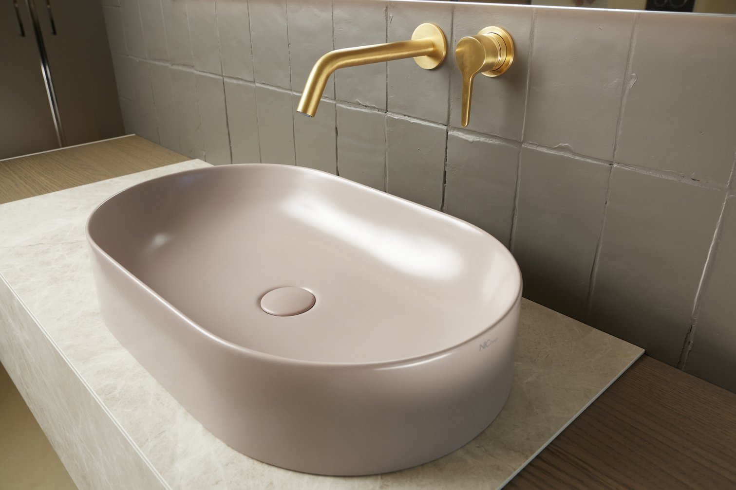 Aqua, Dogma Mobile portalavabo L 160 cm