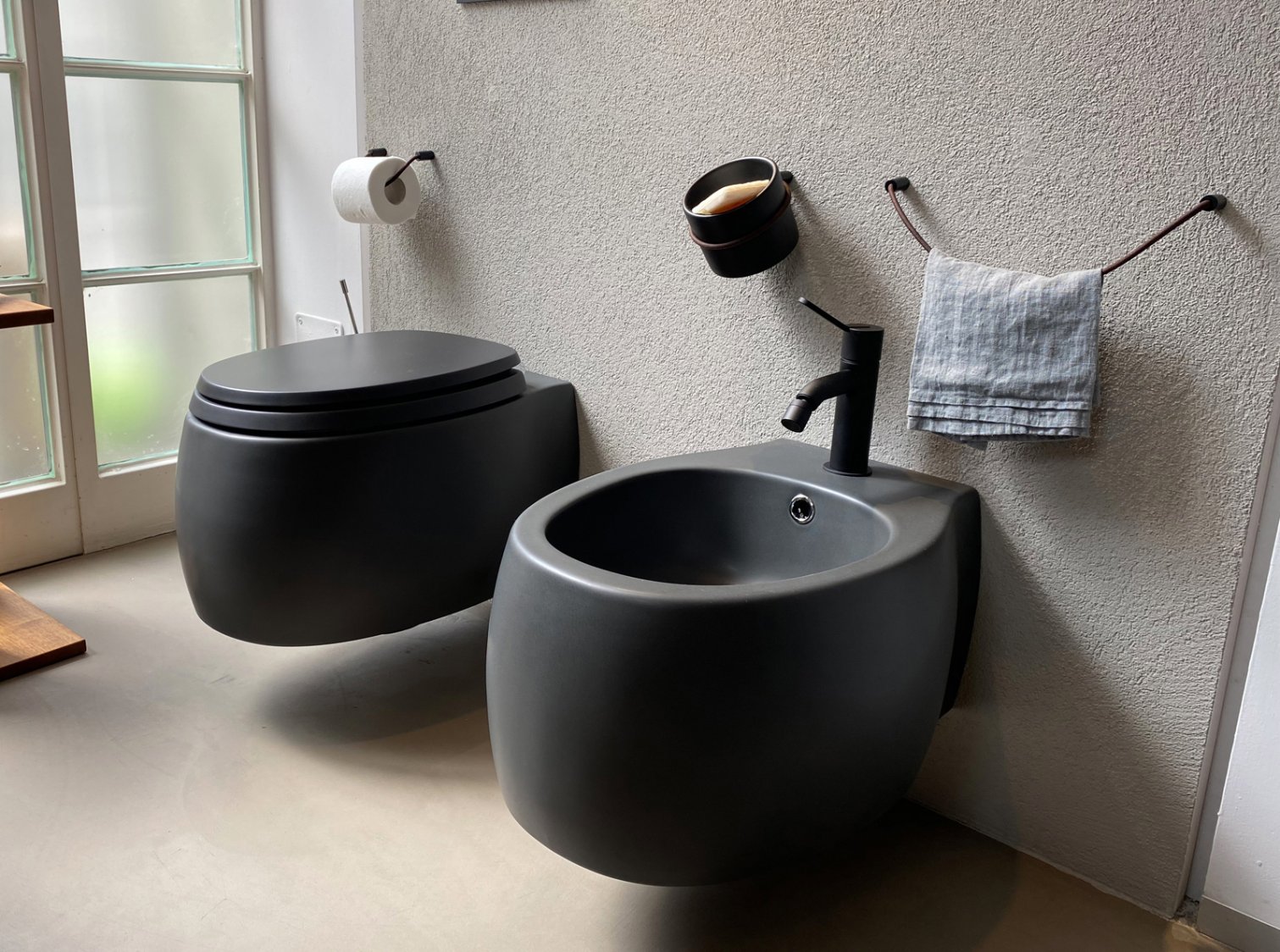 Agape, Pear2 Sanitaryware