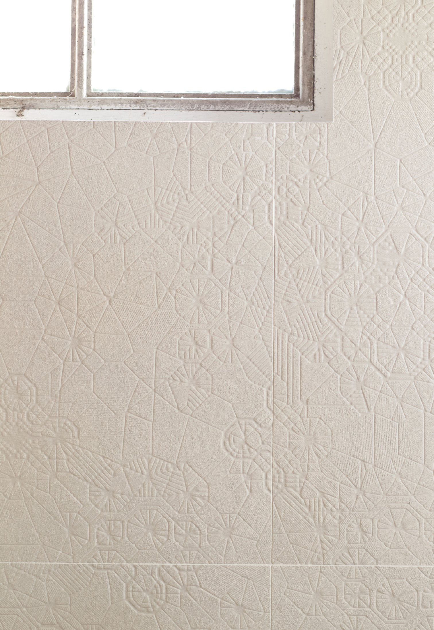 Mutina, Déchirer la suite net 120x120 cm