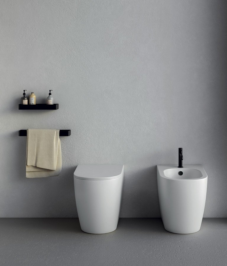 Nic Design, Pin Coppia sanitari