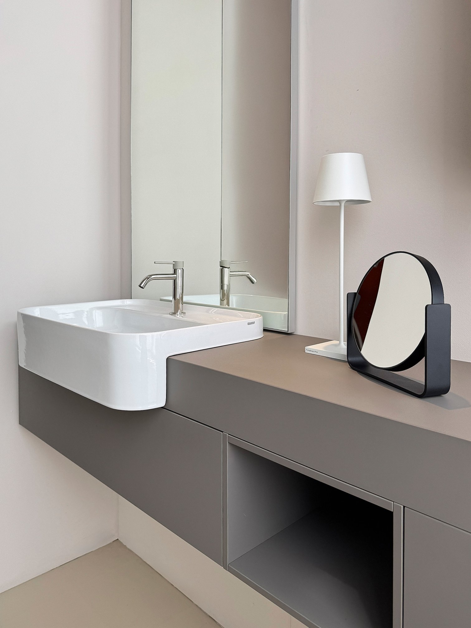 Aqua, Sense Mobile portalavabo L 153 P 36 cm