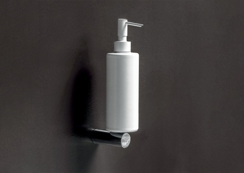 OML, Medal Soap dispenser