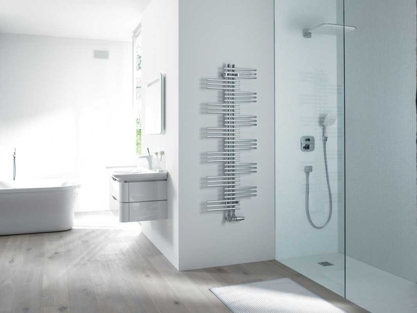 Zehnder, Yucca Scaldasalviette 134x60 cm Cromo