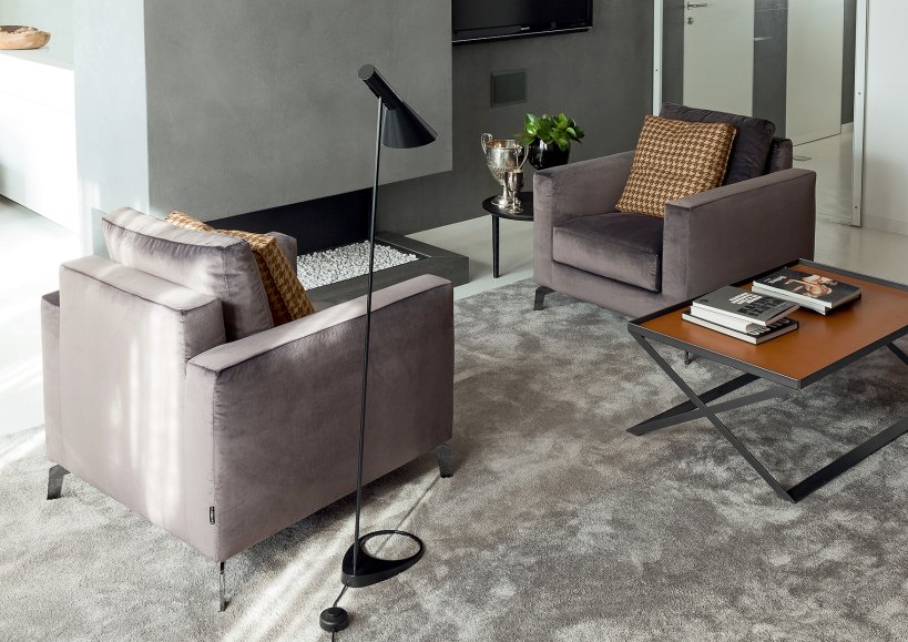 Flexteam, James B. Armchair