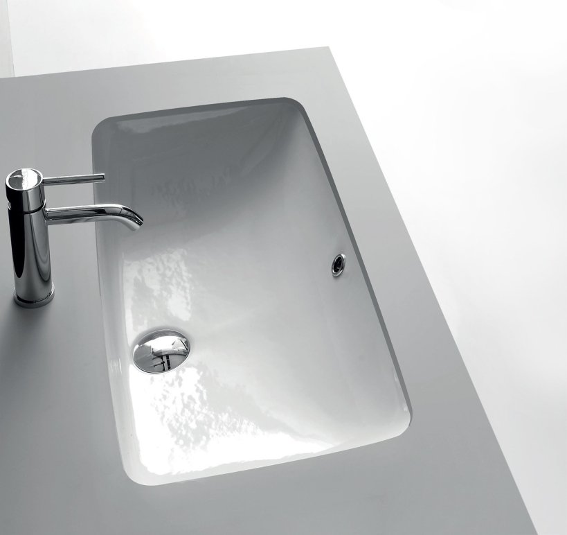 Galassia, Washbasin