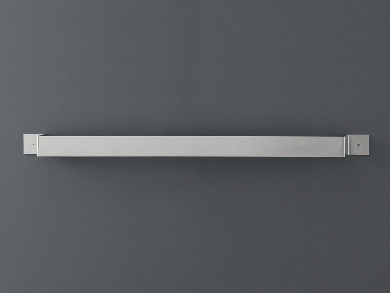 Cea, Neutra Towel rail