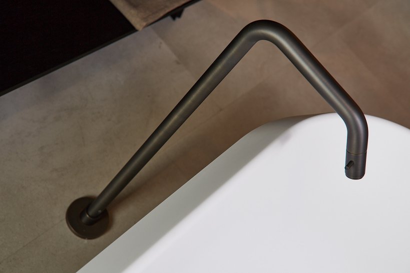 Agape, Limòn Bocca vasca