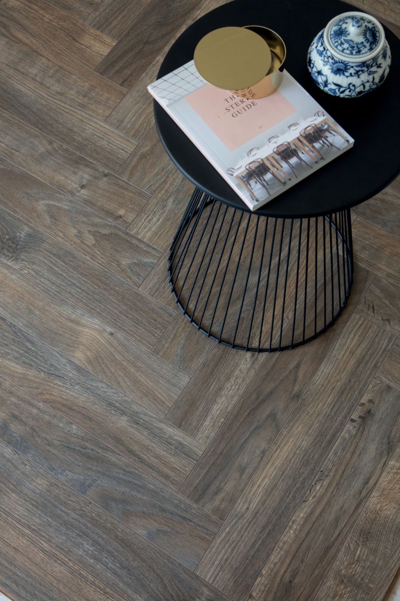 Berry Alloc, Chateau Laminato 50.4x8.4 cm