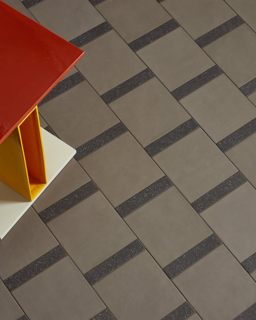 Mutina, Time