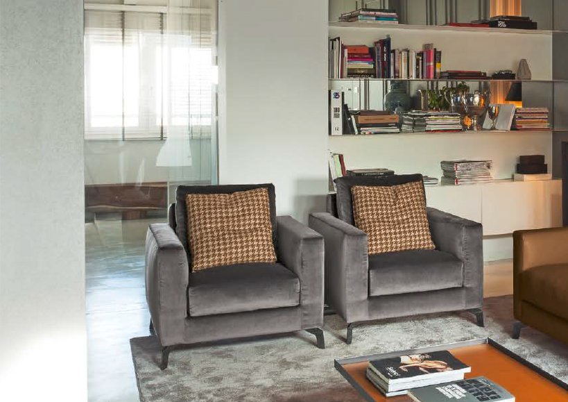 Flexteam, James B. Armchair