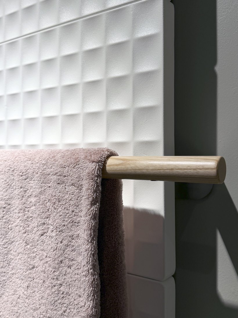 Antrax, Waffle V Design radiator 164x61 cm