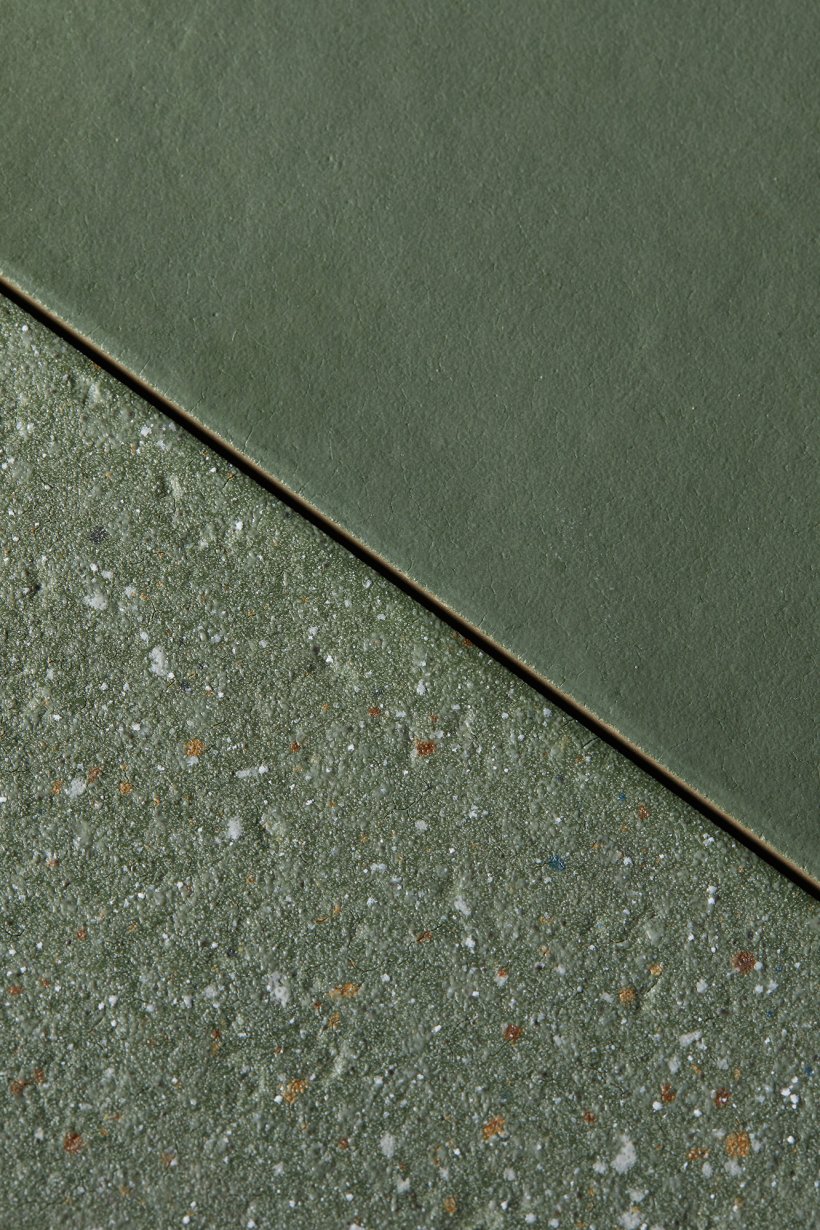Mutina, Time