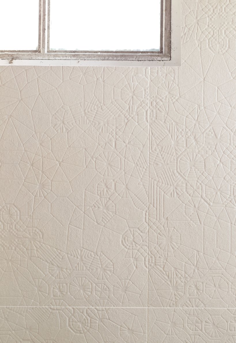 Mutina, Déchirer la suite net 120x120 cm