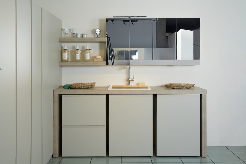 Idea, Spazio Time Mobile lavanderia