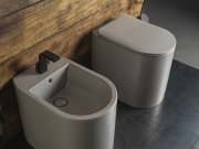 Flaminia Astra, Coppia sanitari Cenere