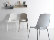 Pointhouse, Eva 4 Sedia