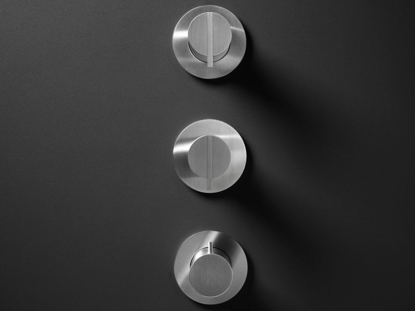 antoniolupi, Essentia Thermostatic mixer for shower 
