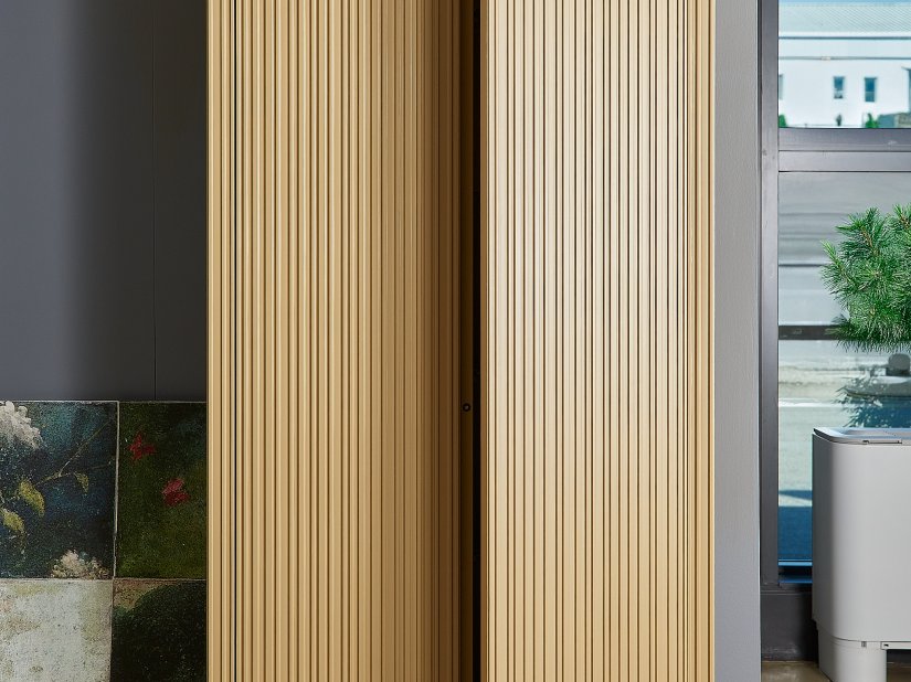 Aqua, Via Condotti Colonna a terra 